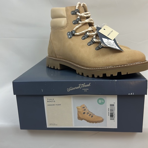 Women's Chunky Tully Lace-Up Tan Winter Hiking Boots - Universal Thread™ 8 1/2 - Picture 10 of 10